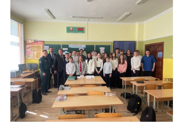 Быть достойным гражданином Республики Беларусь –  значит гордиться достижениями Беларуси