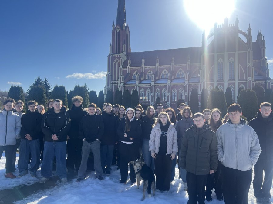 Экскурсия по маршруту  г.Волковыск-г. Островец-г.Лида-г. Волковыск